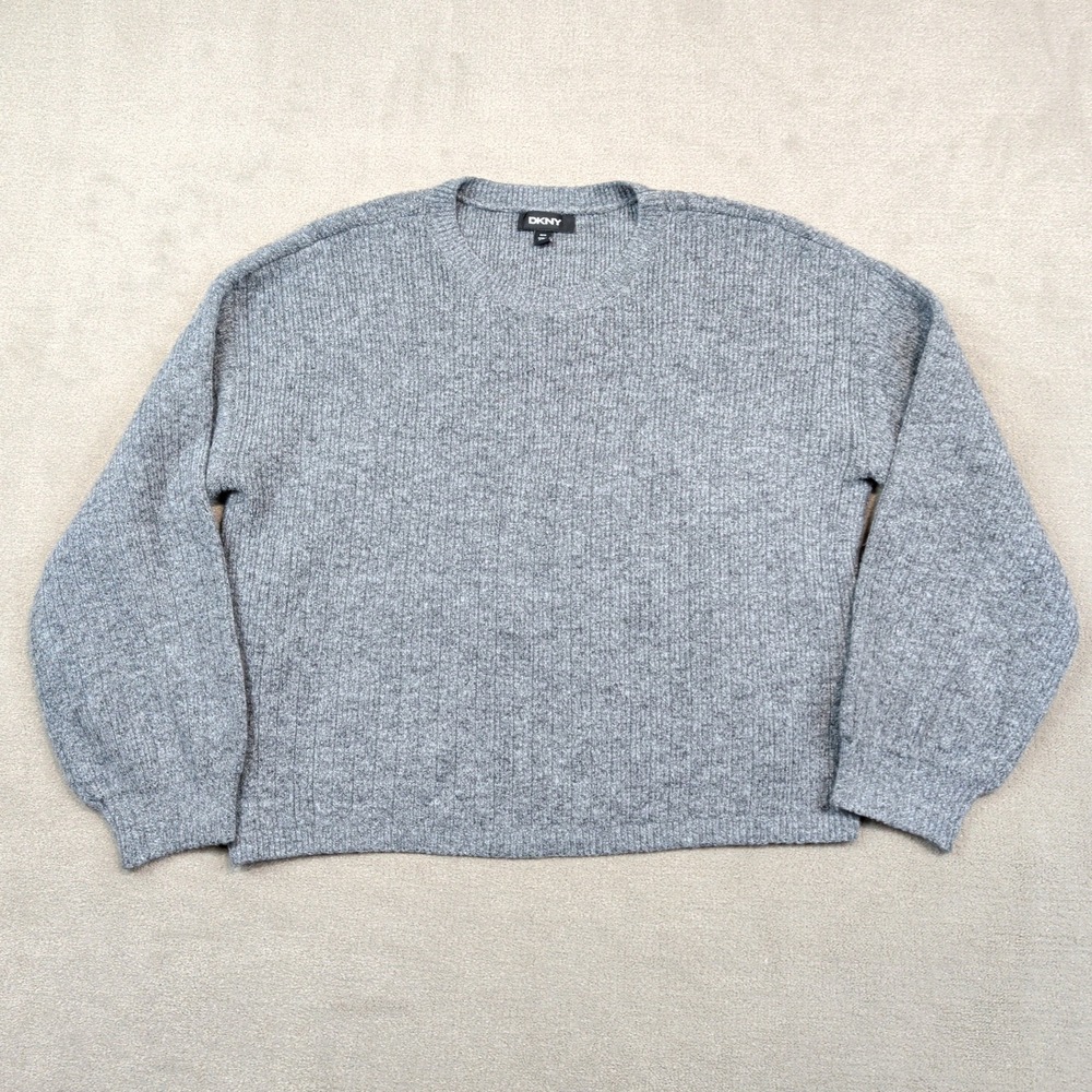 DKNY Minimalist Ribbed Crewneck Sweater Size M Grey Cashmere Blend Cozy Classic — photo 2